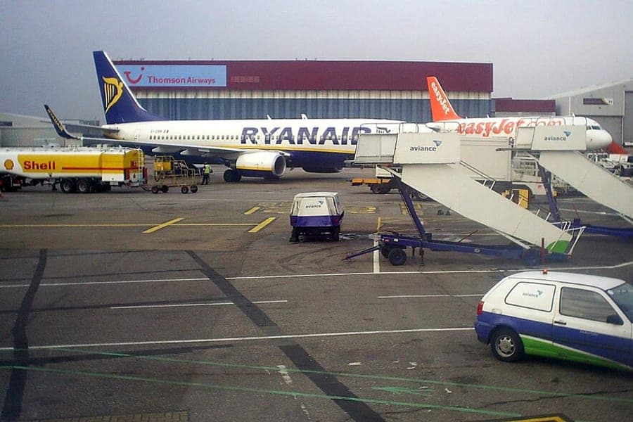easyJet and Ryanair aircraft parked side by side